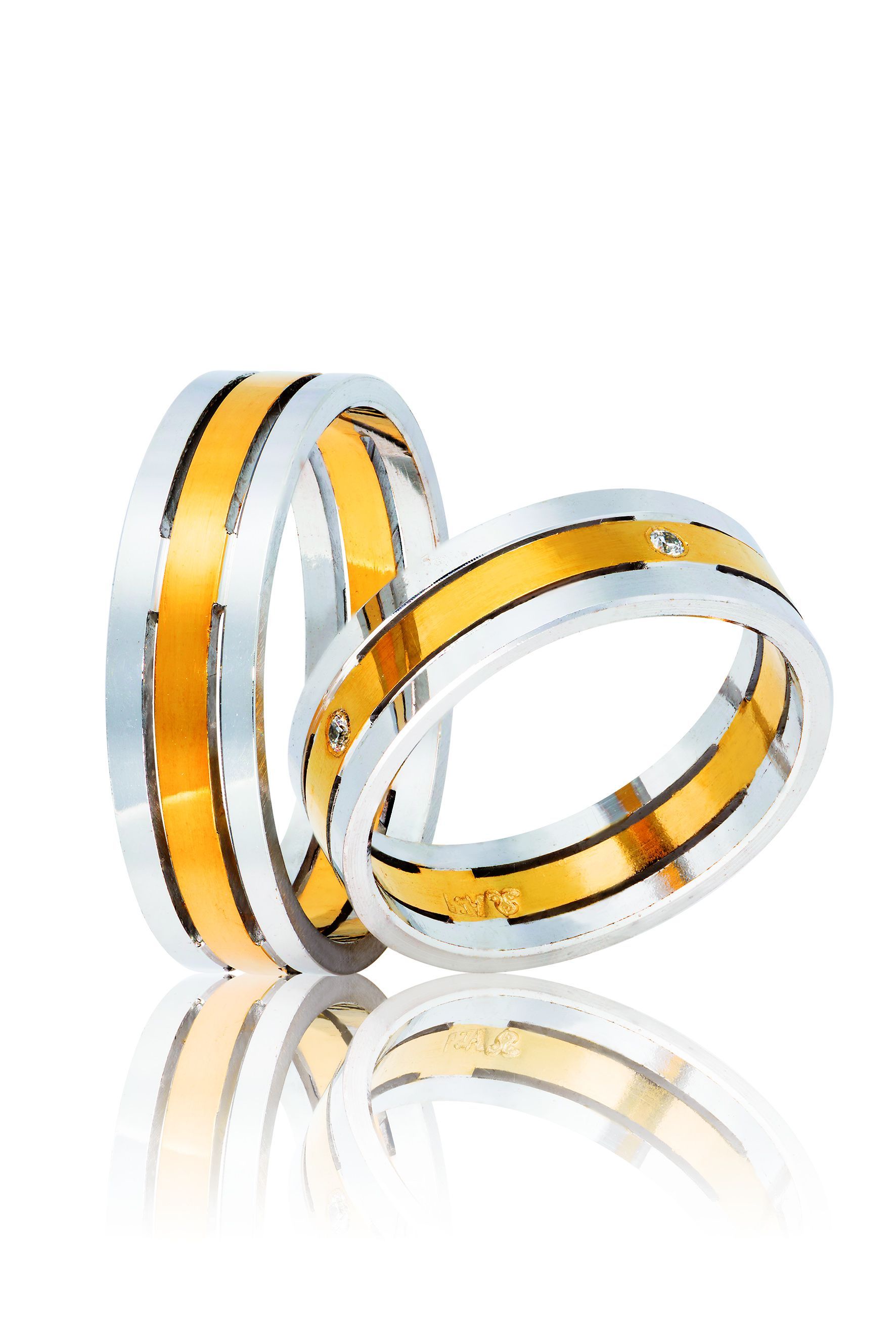 White gold & yellow gold wedding rings 6mm (code 3wyw)